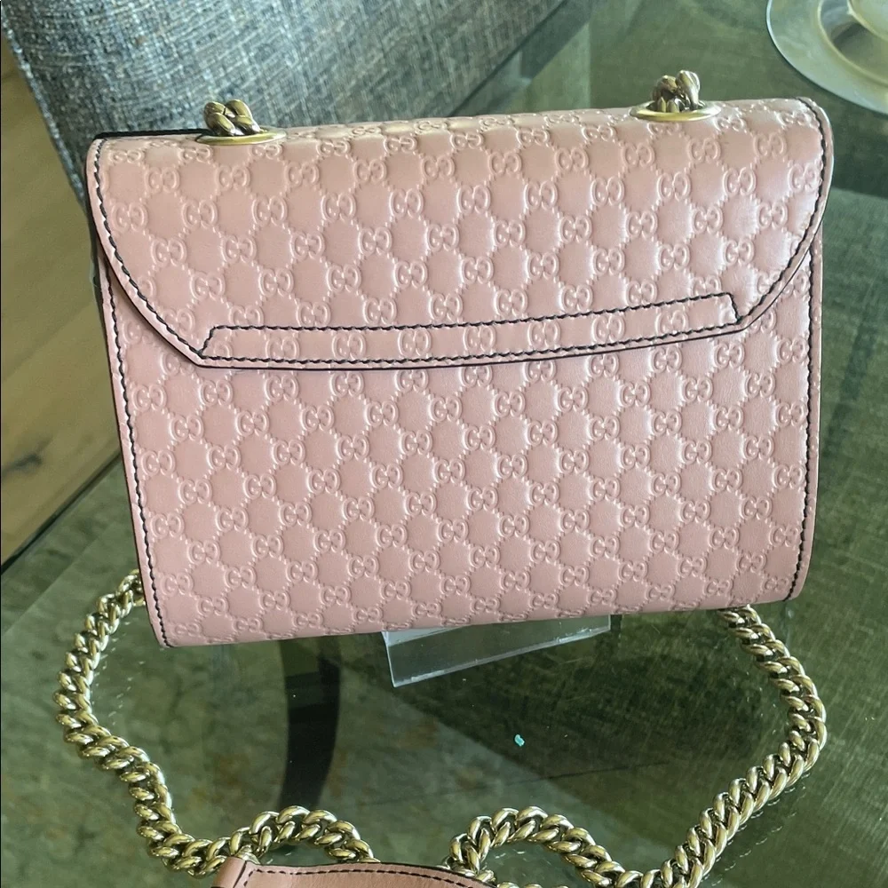 Gucci Pink Crossbody Bag with champagne,gold chain with coa - Picture 4 of 9